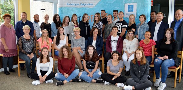 Neue Klasse Berufsfachschule Schwandorf 2018 (Foto: Marion Hausmann | Krankenhaus St. Barbara)